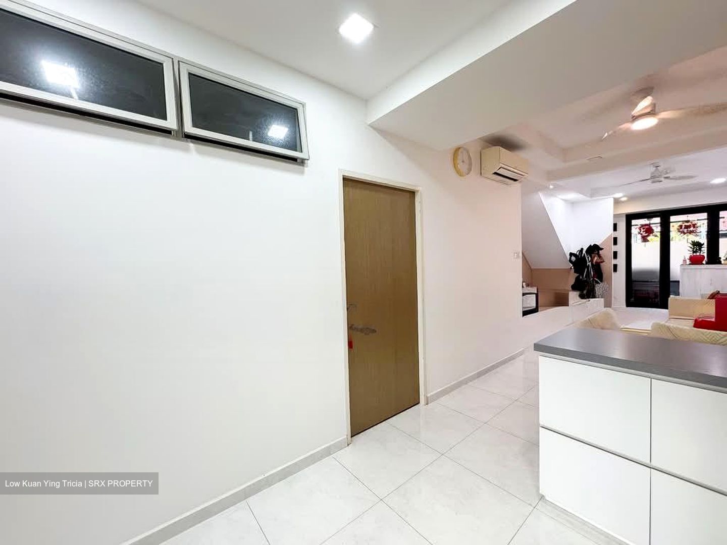 Shunfu Road (D20), Terrace #564394351